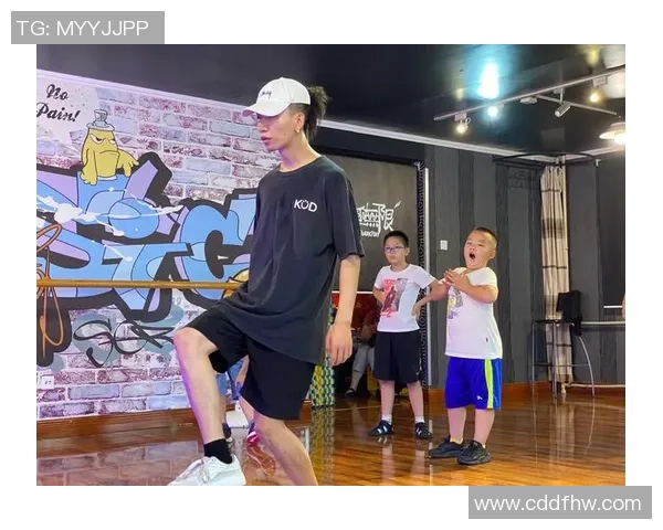 重庆街舞队的个人能力提升与团队协作的完美结合探讨