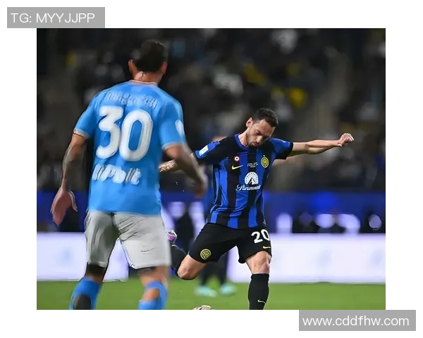 世界杯惊天冷门那不勒斯逆转切尔西5-1全场沸腾