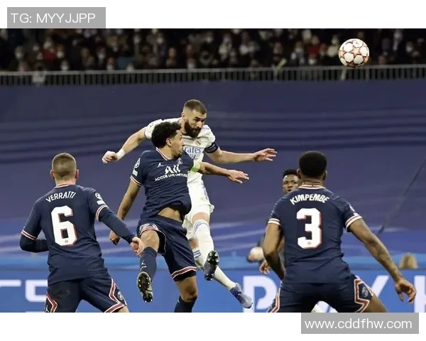 国王杯焦点战巴黎圣日耳曼与曼城激战成平局战术解析与绝杀时刻回顾