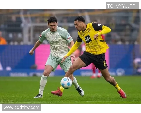 意甲激战曼联大胜多特蒙德点球大战瞬间点燃全场激情