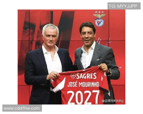 欧联杯激战：多特蒙德逆袭本菲卡引发全场沸腾的惊喜时刻分析