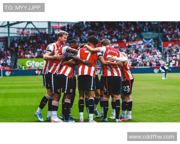 曼联友谊赛大胜热刺点球大战点燃球迷热情与转会传闻 曼联友谊赛大胜热刺点球大战点燃球迷热情与转会传闻