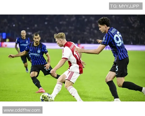 欧冠精彩对决马竞逆转利物浦引发争议判罚全场沸腾 欧冠精彩对决马竞逆转利物浦引发争议判罚全场沸腾